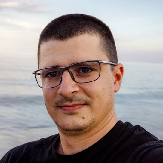 Светослав Тошков