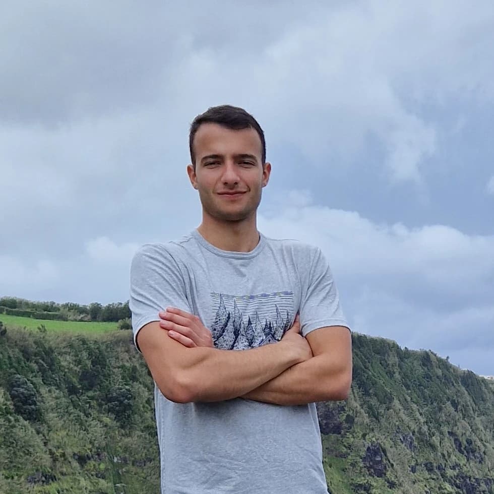 Виктор Колев